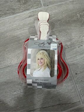 Dolly Parton Ceramic Guitar Measuring Cups - 4pc Set